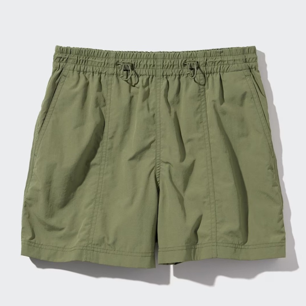NWT! Uniqlo Parachute Shorts in Olive Green